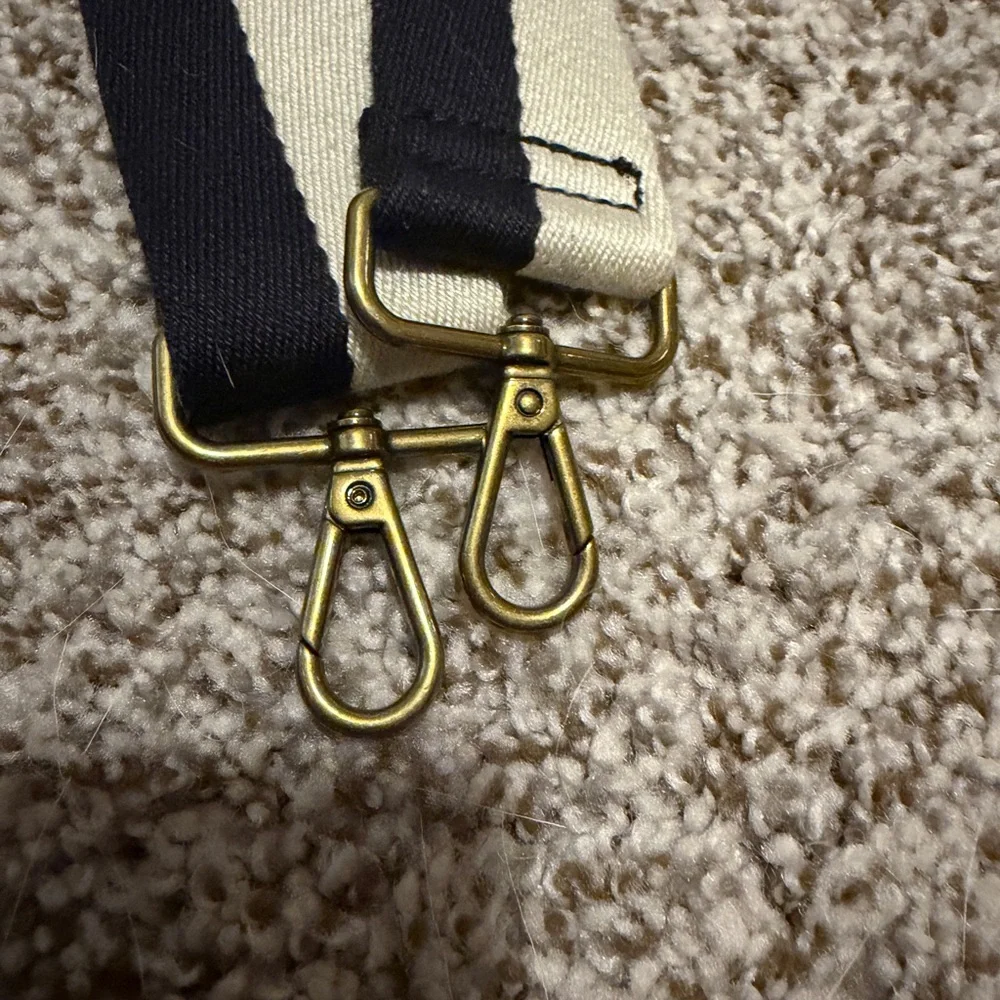 Black and White Adjustable Strap - Picture 3 of 4